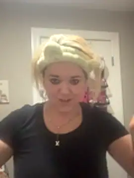 sexidollxoxo online show from November 2025 12:08:01 PM