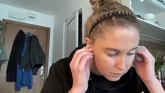 Ameli8 online show from February 2026 01:00:02 PM