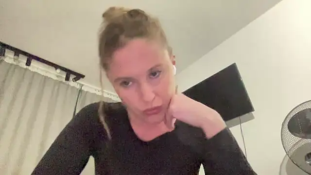 Ameli8 online show from April 2026 05:14:01 PM