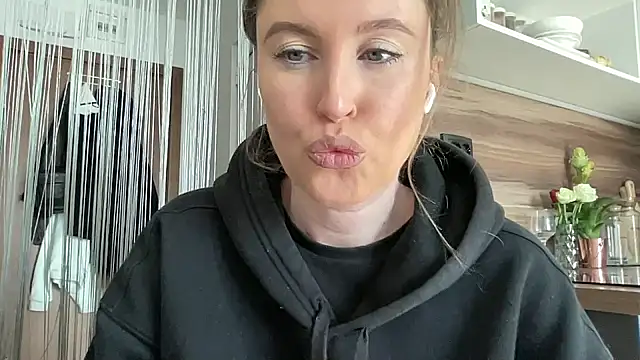 Ameli8 online show from March 2026 11:21:01 AM