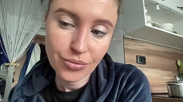 Ameli8 online show from March 2026 12:38:01 PM