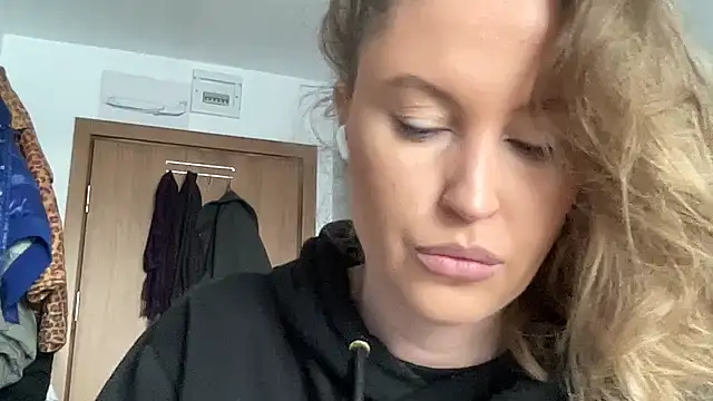 Ameli8 online show from February 2026 10:47:01 AM