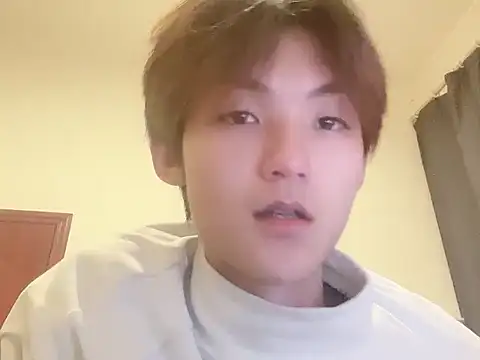 xiaomeng2563 online show from January 2026 01:40:01 PM