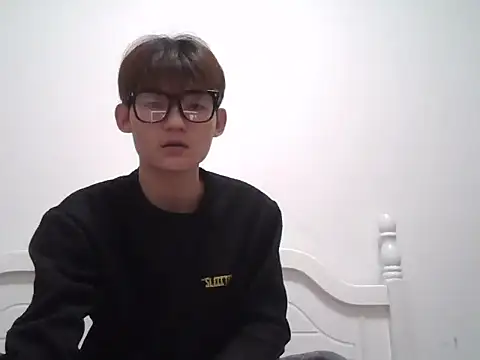 xiaomeng2563 online show from November 2025 10:52:02 AM