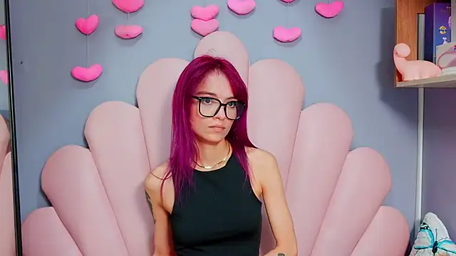 Snapshot of luci_miller chatting on June 2026 04:06:02 AM luci miller online show from June 2026 04:06:02 AM