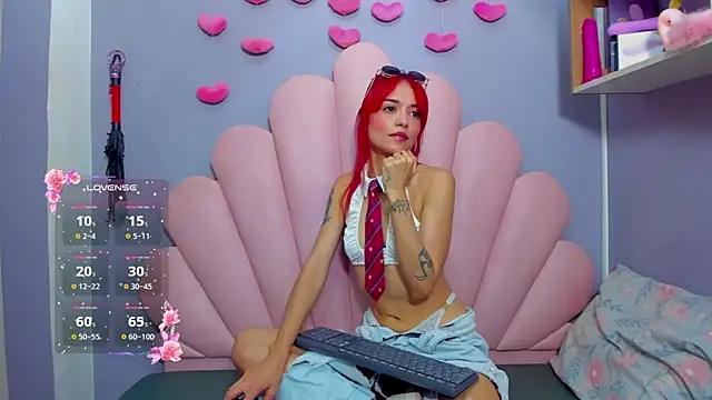 luci miller online show from November 2025 02:37:01 AM