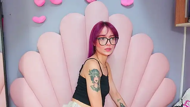 Snapshot of luci_miller chatting on July 2026 08:24:02 PM luci miller online show from July 2026 08:24:02 PM