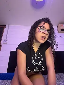 Lolavenezia online show from May 2026 10:04:02 PM