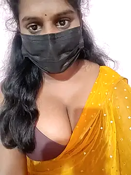 Keerthee  online show from November 2025 06:01:01 PM