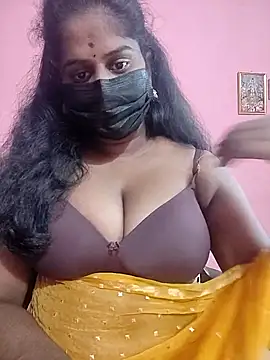 Keerthee  online show from November 2025 05:44:02 AM