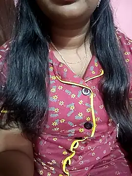 Keerthee  online show from November 2025 10:21:02 PM