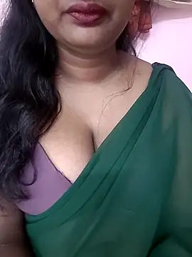 Keerthee  online show from November 2025 03:10:02 AM