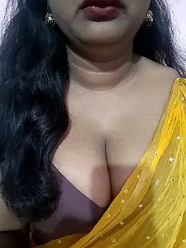 Keerthee  online show from November 2025 05:56:01 AM