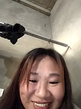 MINSSA502 online show from December 2025 12:14:01 AM