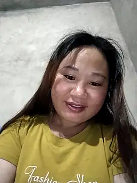 Snapshot of MINSSA502 chatting on April 2026 06:21:01 PM MINSSA502 online show from April 2026 06:21:01 PM