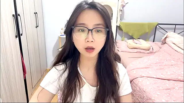 Hmm 0303 online show from March 2026 03:17:02 PM