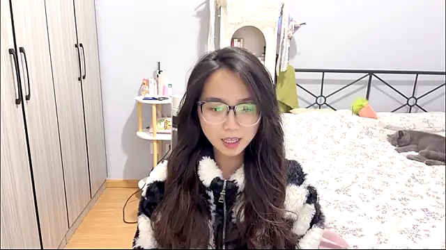 Hmm 0303 online show from March 2026 02:13:01 PM