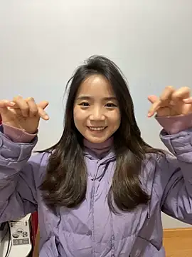 Hmm 0303 online show from December 2025 02:49:02 PM