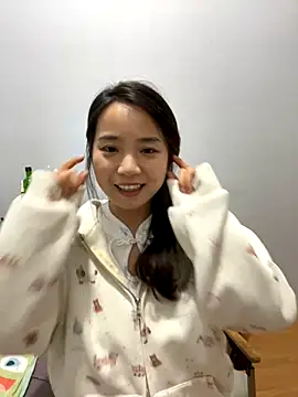 Hmm 0303 online show from November 2025 02:39:01 PM