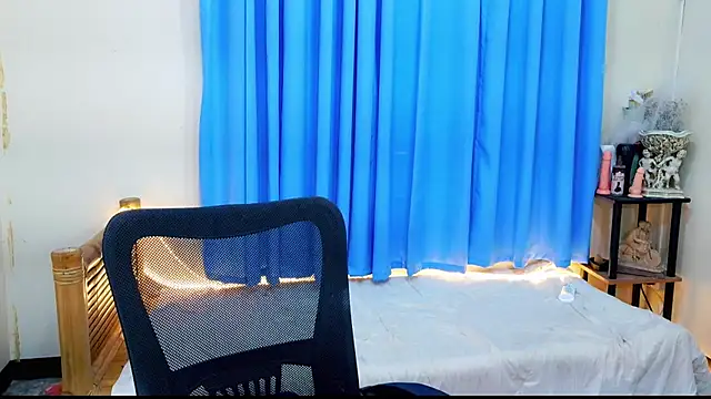 Snapshot of sweet_sophiaxx chatting on April 2026 06:31:02 AM sweet sophiaxx online show from April 2026 06:31:02 AM