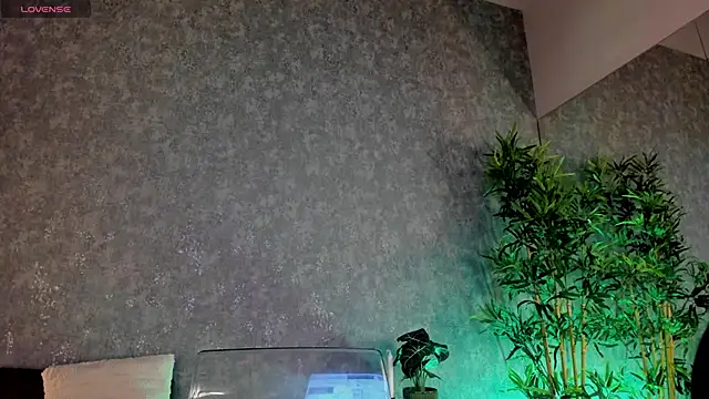 MiaHartx online show from December 2025 07:35:02 AM