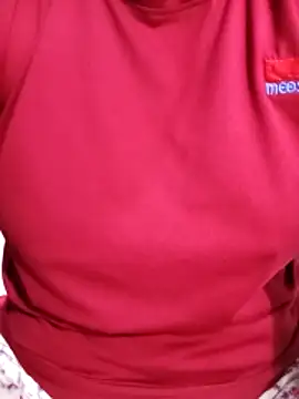 Snapshot of Rihasna chatting on November 2025 05:50:01 PM Rihasna online show from November 2025 05:50:01 PM