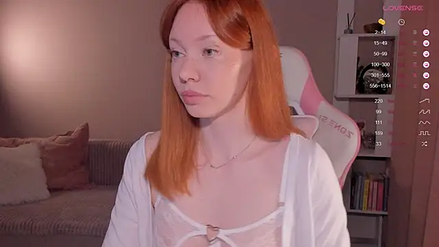 Elisahsthetics online show from March 2026 10:22:01 PM