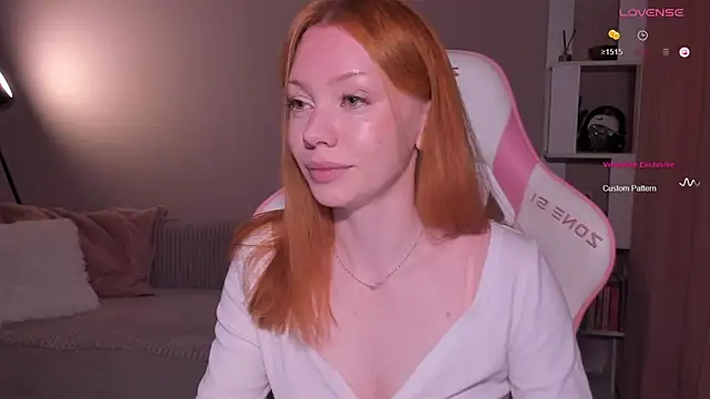 Elisahsthetics online show from May 2026 10:02:02 PM