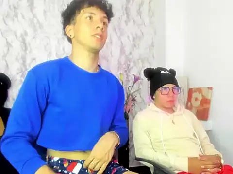 Lovers Spicy online show from February 2026 08:52:01 PM