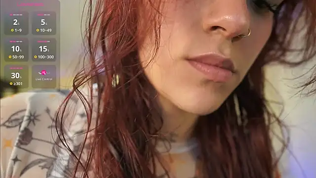 TessaaFox online show from December 2025 11:48:02 AM