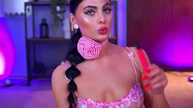 RavennaDArcy online show from January 2026 07:19:02 PM