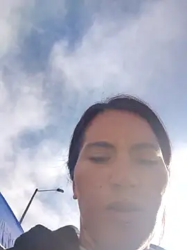 mr arte online show from November 2025 12:33:02 PM