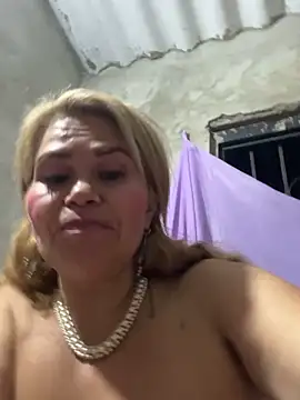 Snapshot of dirty_mother3 chatting on December 2025 06:08:02 AM dirty mother3 online show from December 2025 06:08:02 AM