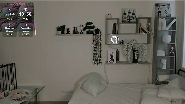 TawnyaVanschaick online show from February 2026 09:55:01 AM