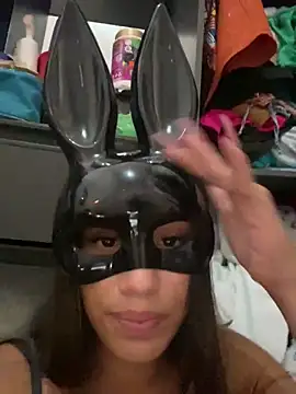 Snapshot of Mari2419 chatting on November 2025 11:25:01 AM Mari2419 online show from November 2025 11:25:01 AM