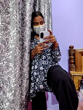 Student12th online show from November 2025 04:21:01 PM