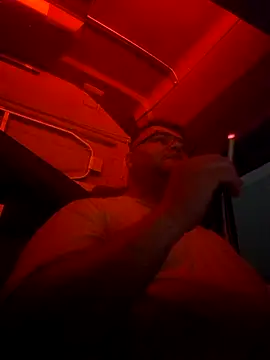 Snapshot of Grase44 chatting on November 2025 10:57:02 PM Grase44 online show from November 2025 10:57:02 PM