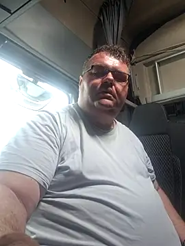 Grase44 online show from February 2026 01:28:01 PM