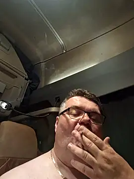 Grase44 online show from November 2025 03:40:01 AM