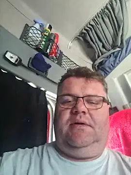 Grase44 online show from November 2025 01:34:02 PM