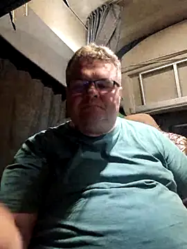 Grase44 online show from December 2025 06:42:02 PM