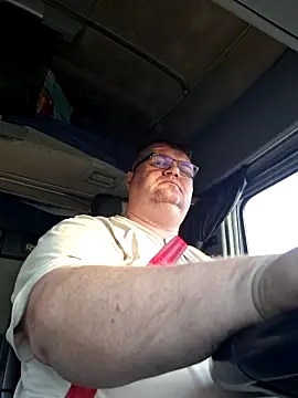 Grase44 online show from April 2026 05:25:02 AM