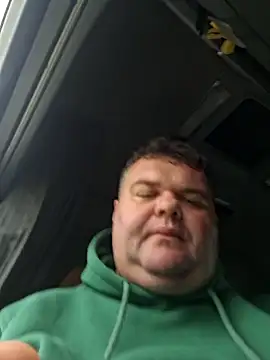 Grase44 online show from November 2025 11:32:02 AM