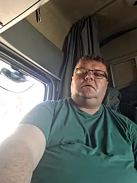 Grase44 online show from March 2026 12:38:01 PM