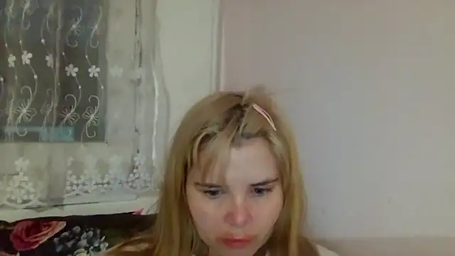 HornyElena online show from February 2026 04:29:02 PM