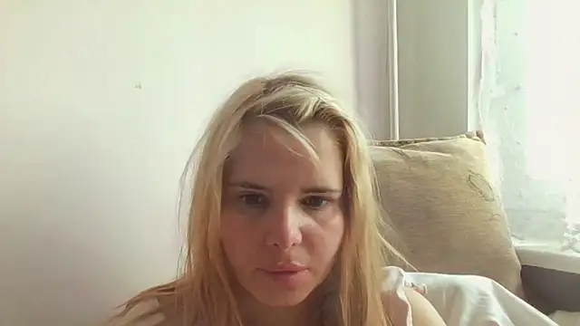 HornyElena online show from April 2026 02:29:02 PM