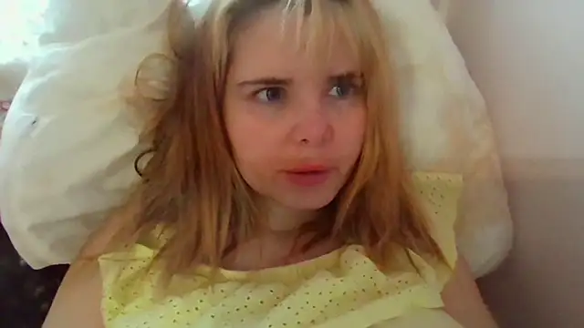 HornyElena online show from February 2026 03:34:01 PM