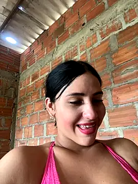 katalellahot03 online show from November 2025 04:00:01 PM