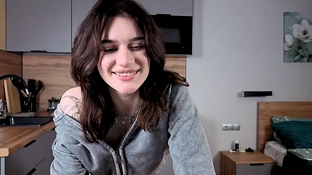 Snapshot of eshleeygreen chatting on November 2025 02:09:02 PM eshleeygreen online show from November 2025 02:09:02 PM