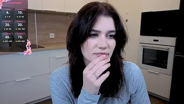 eshleeygreen online show from November 2025 05:47:01 PM